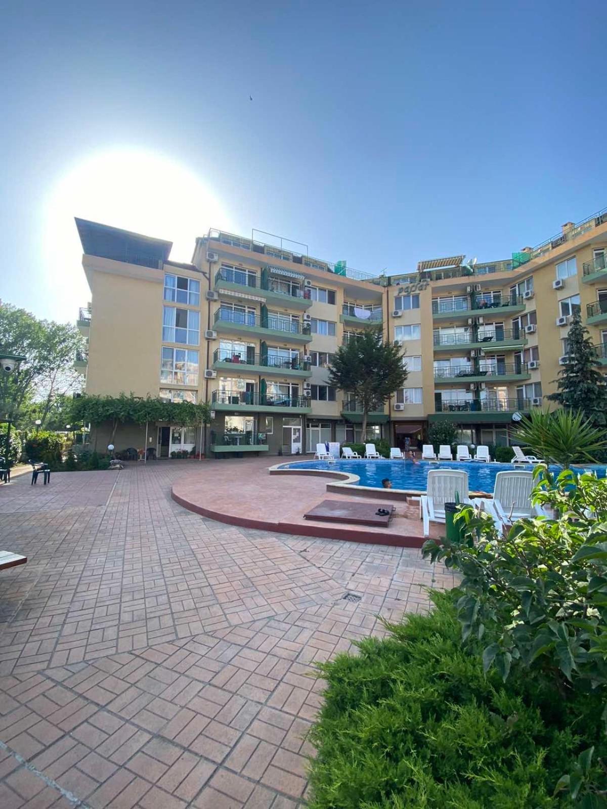 Studios & Apartments Perla Солнечный берег Экстерьер фото